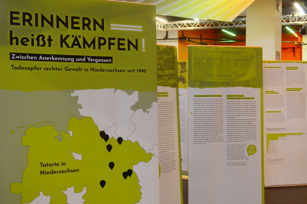 AUSSTELLUNG:  Erinnern heißt kämpfen • Todesopfer rechter Gewalt in Niedersachsen seit 1990